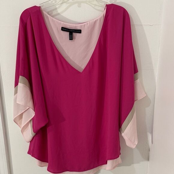 White House Black Market Fuchsia and Cream V-Neck Blouse Size Small - Picture 1 of 7